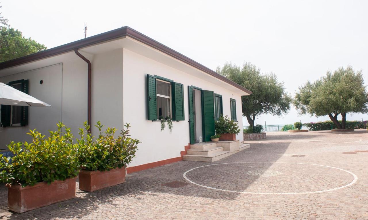 Casa Palinuro Vacanze Fronte Spiaggia Екстер'єр фото